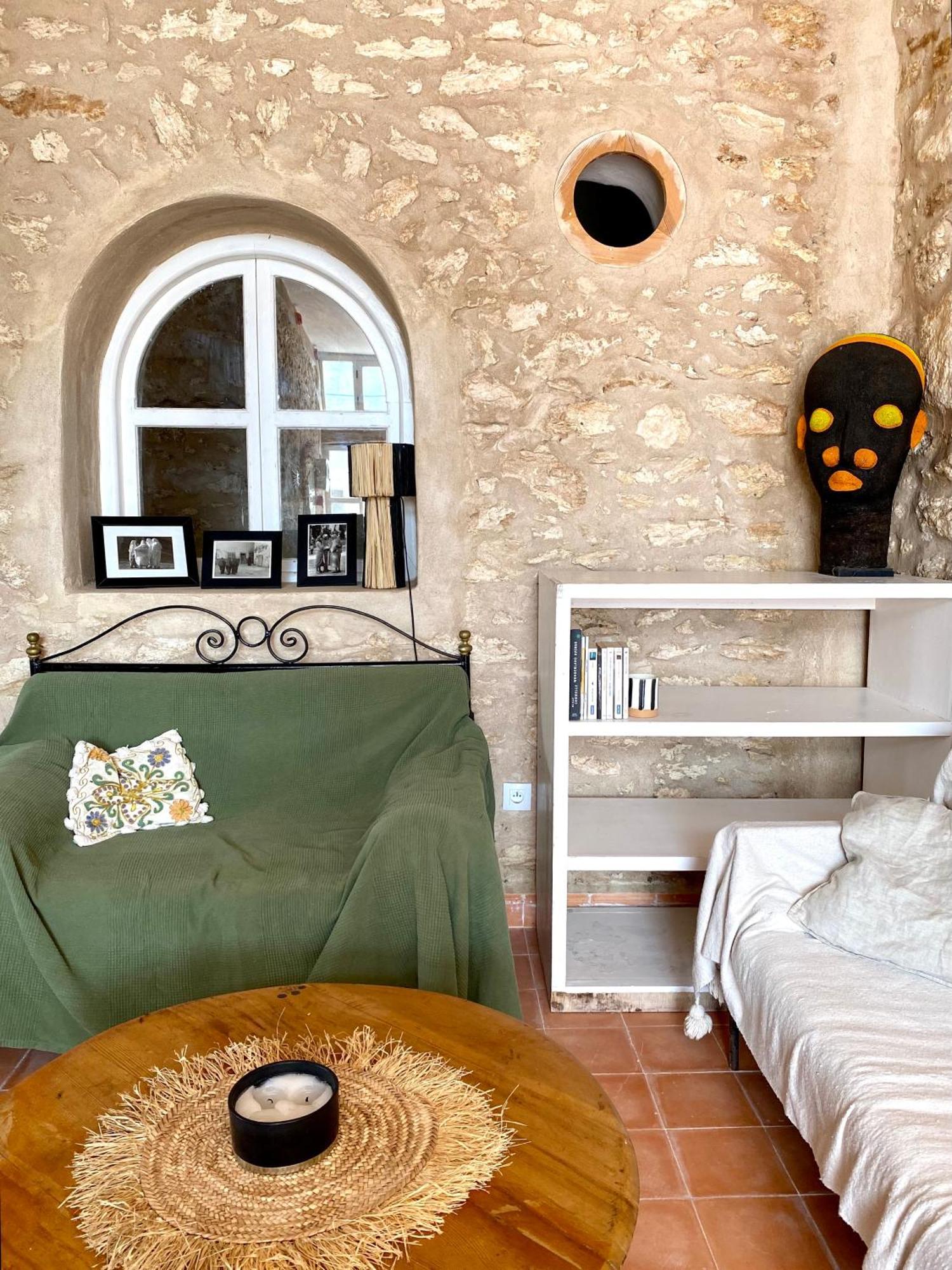 Adam House Apartment Есувейра Екстериор снимка