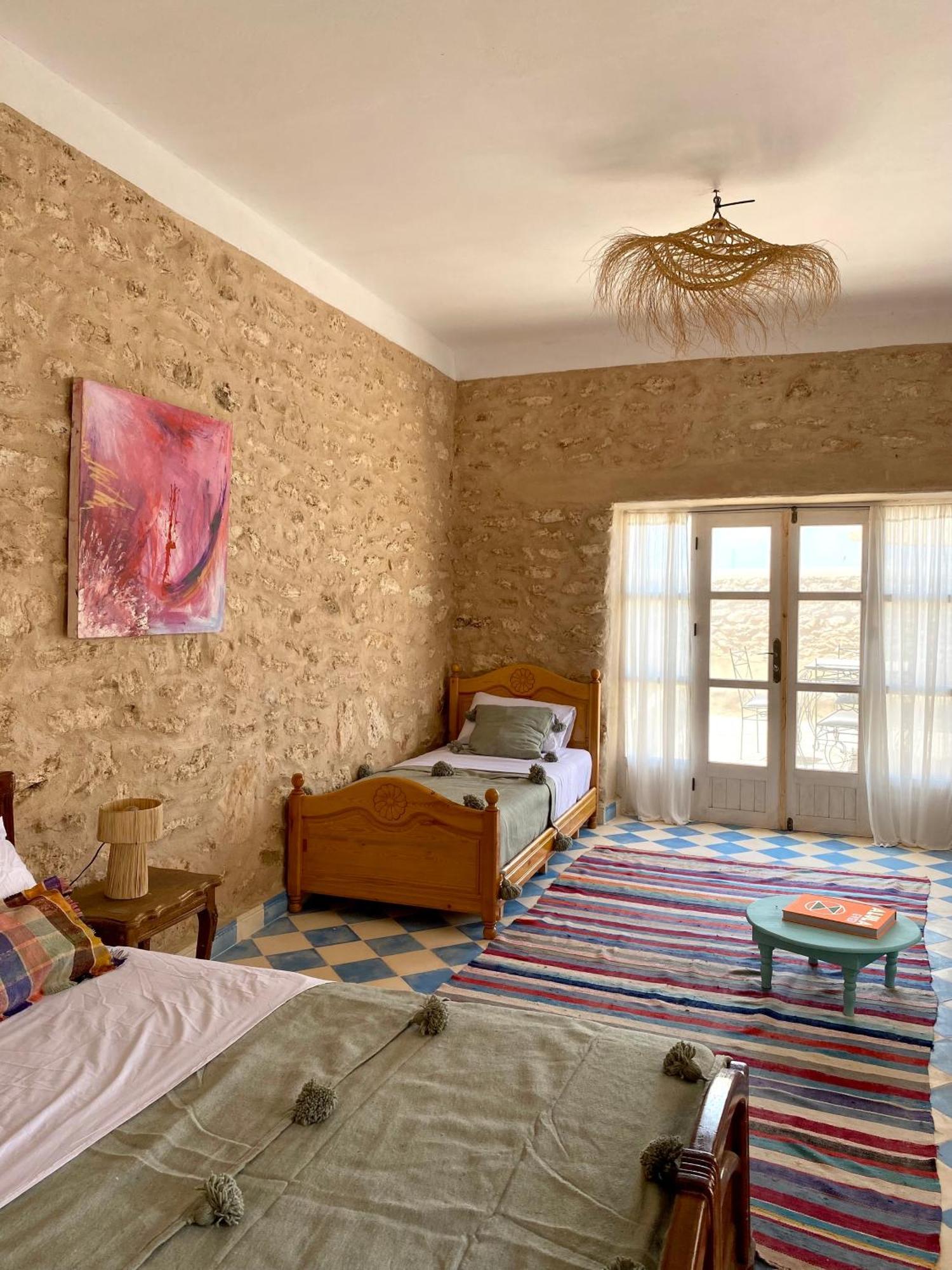 Adam House Apartment Есувейра Екстериор снимка